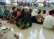 Babinsa Koramil Sukmajaya Depok Berbagi Kebahagiaan dengan Anak Yatim di Masjid Assalam